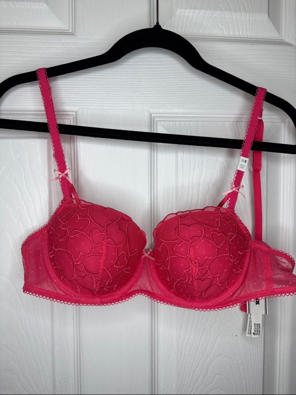 Victoria's Secret Hot Pink Heart Lace Balconette Bra NWT Sz 36B - Picture 7 of 7